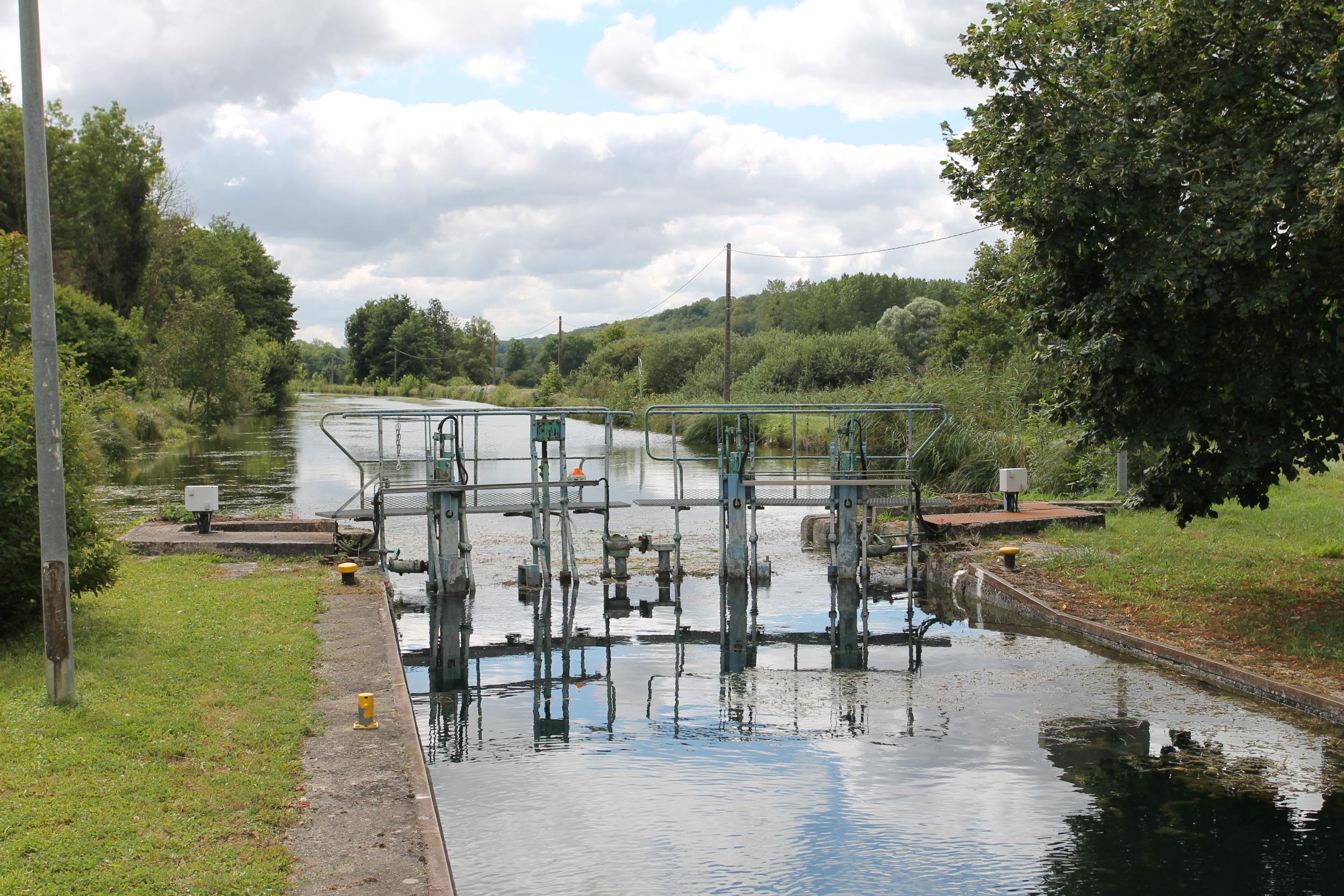 Sluis Void Vacon Binnenvaart In Beeld